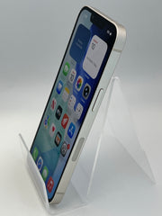 Apple iPhone 13 256GB Unlocked White Pre-Owned, A-Grade 3