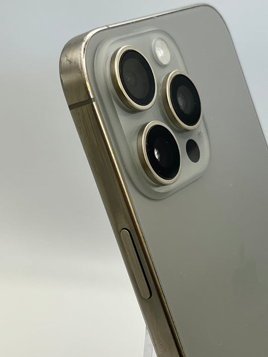 iPhone 15 Pro Max 256gb AT&T Black Titanium