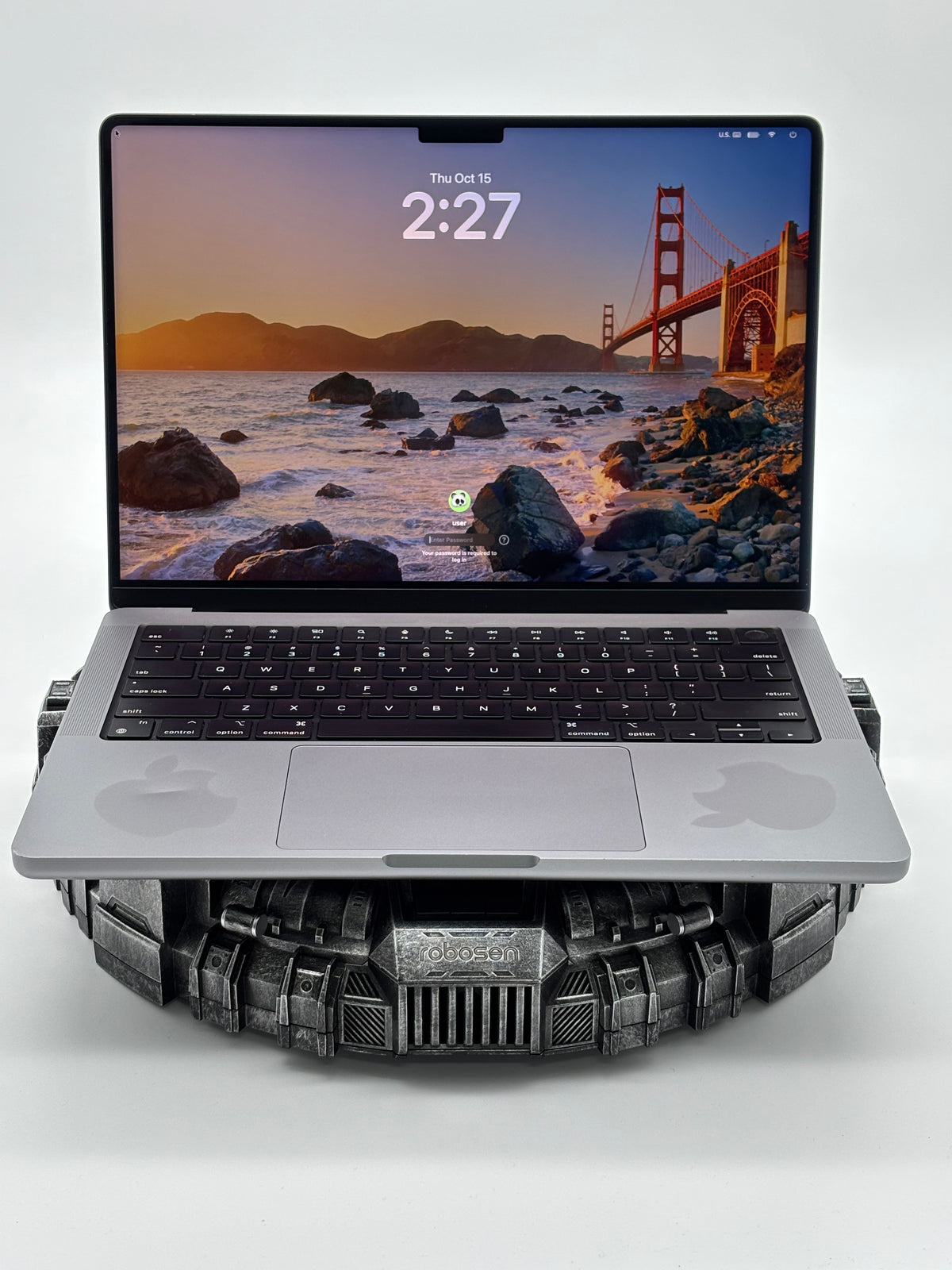 Macbook M2 Pro 16gb RAM 512GB SSD 10 Cores CPU 94% Battery Health A2779