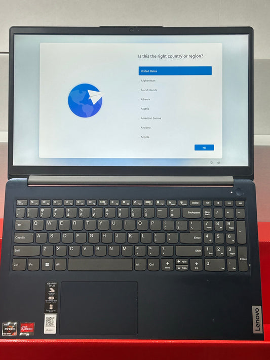 Lenovo IdeaPad 1 15AMN7 15.6" Ryzen 5 7520U 2.8GHz 8GB RAM 256GB SSD